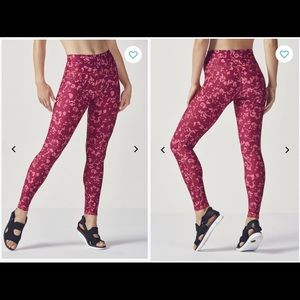 Fabletics High-Waisted Printed PowerHold Legging